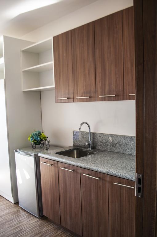 Titan Condo At Studio City Tower 1 Alabang Маніла Екстер'єр фото