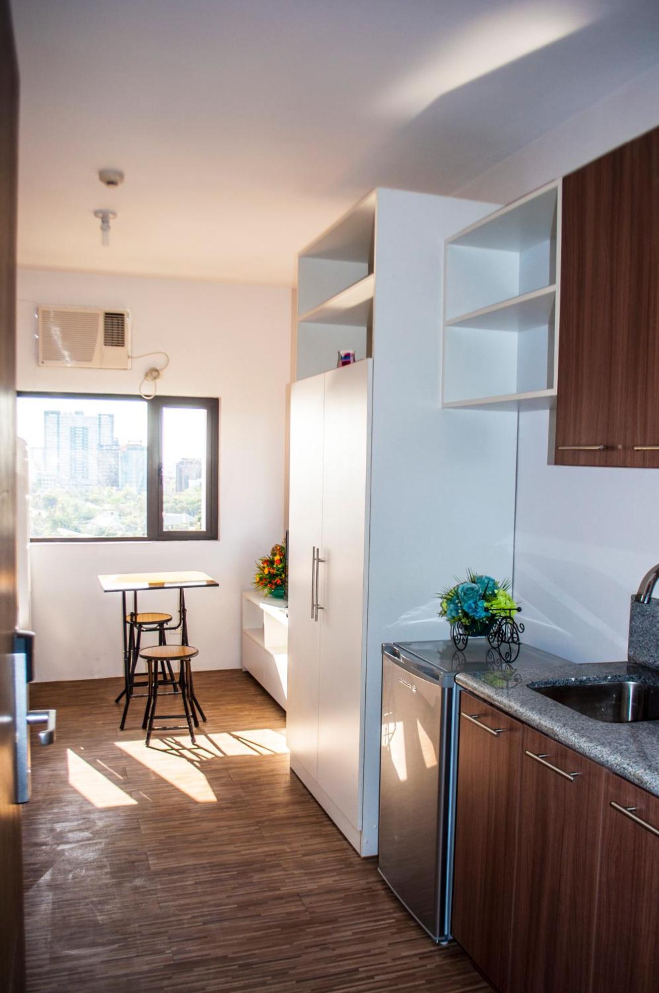 Titan Condo At Studio City Tower 1 Alabang Маніла Екстер'єр фото